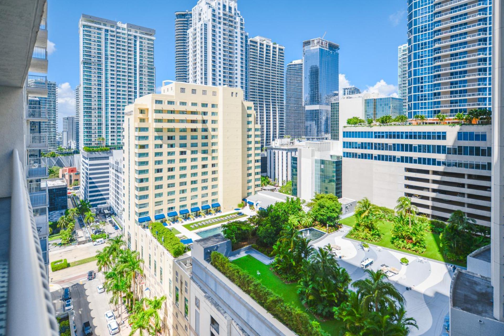 Wonderful Condo In The Heart Of Brickell With Pool Miami Exterior foto